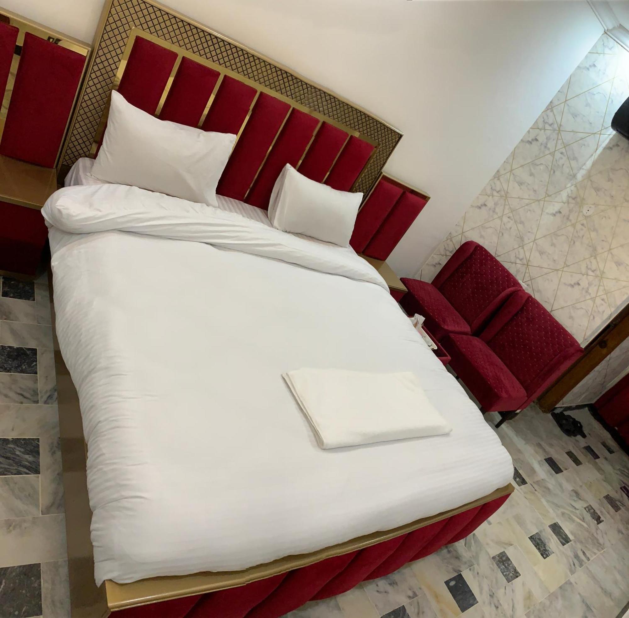 Hotel Flower Of Capital İslamabad Dış mekan fotoğraf