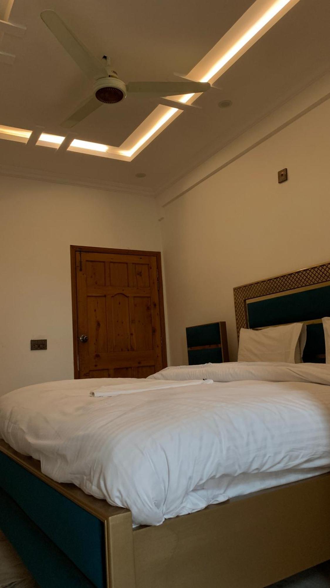 Hotel Flower Of Capital İslamabad Dış mekan fotoğraf